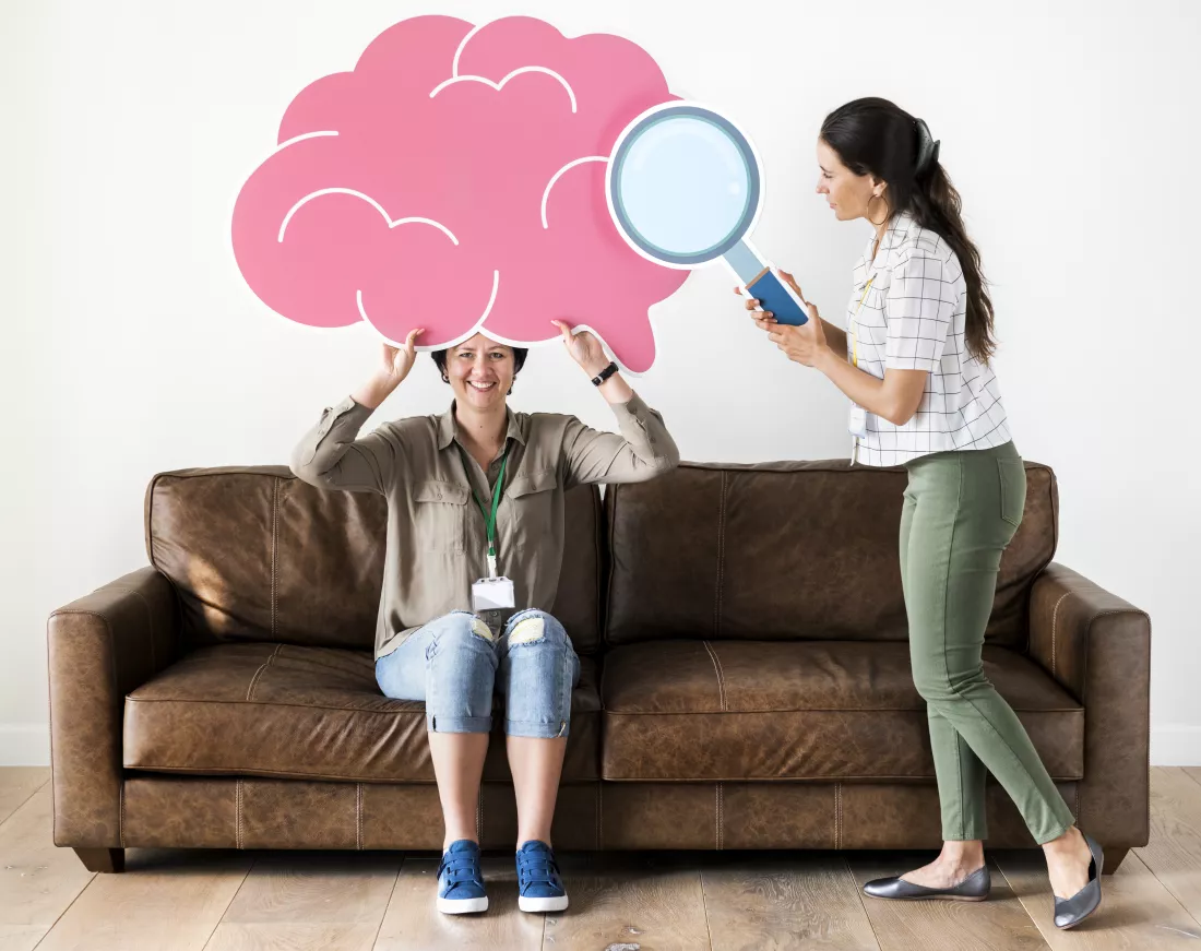 women-holding-pink-cloud-icons