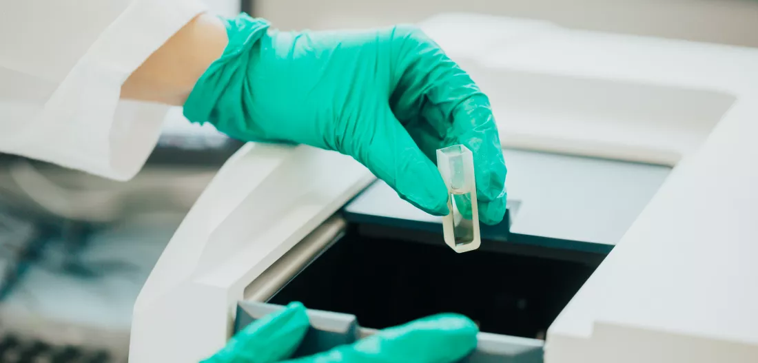 close-up-man-wearing-mask